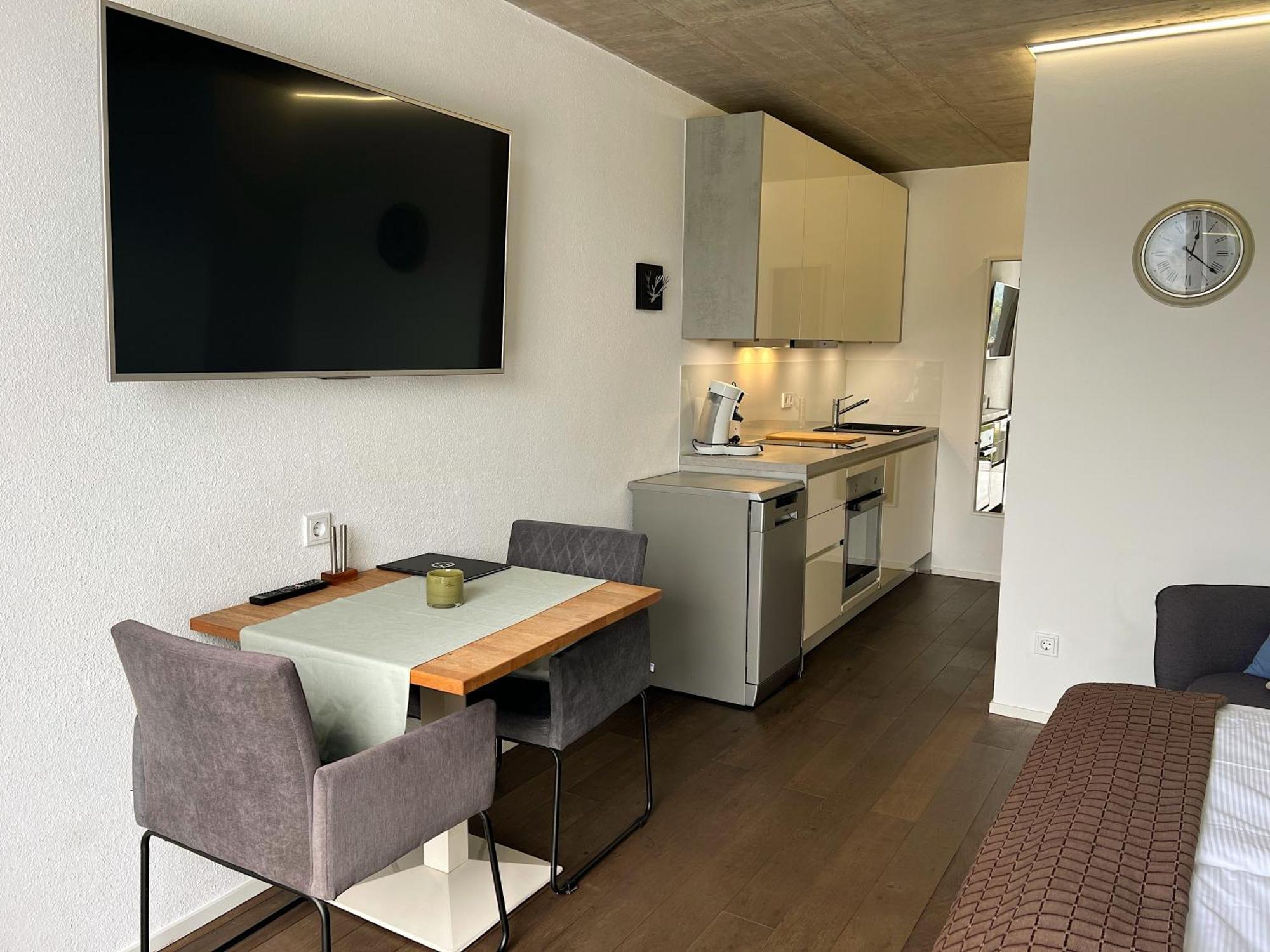 Weingut-Aparthotel Olinger Mehring  Pokoj fotografie